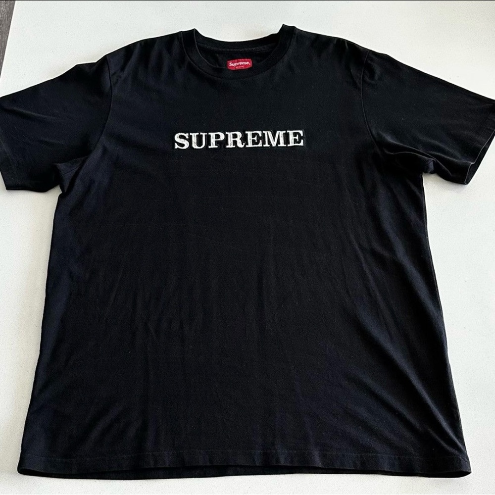 Supreme "Floral Logo" Tee